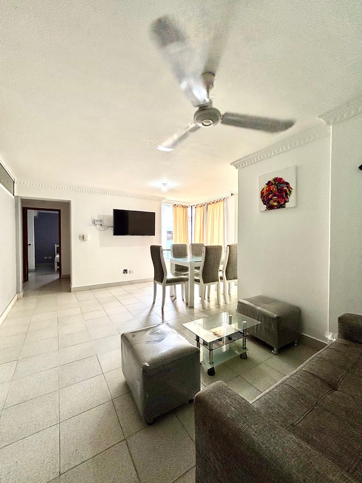 Apartamento De 3 Habitaciones En El Rodadero - Santa Marta