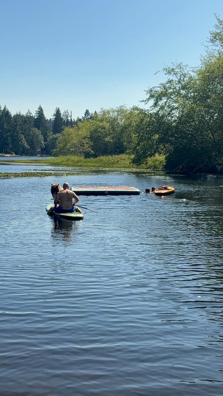 Big Beef Kitties On The Lake - Dosewallips State Park, Brinnon