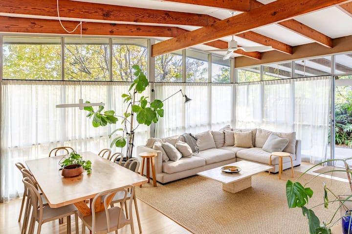 Coastal Cedar Beach House Mt Martha -300m To Beach - Mornington