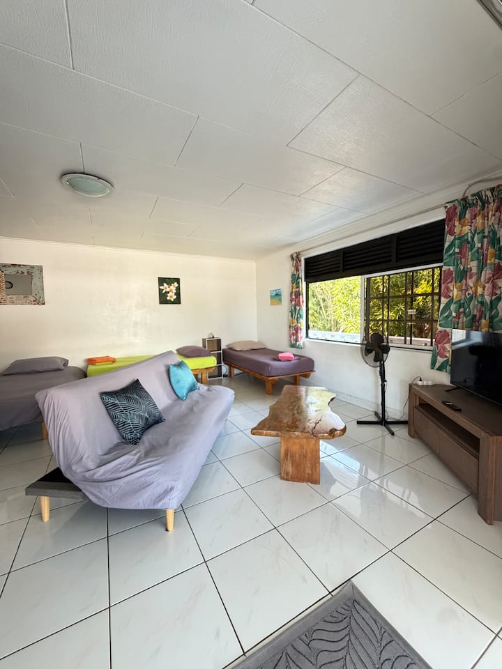 Tekoerani Lodge - The White House - Bora-Bora