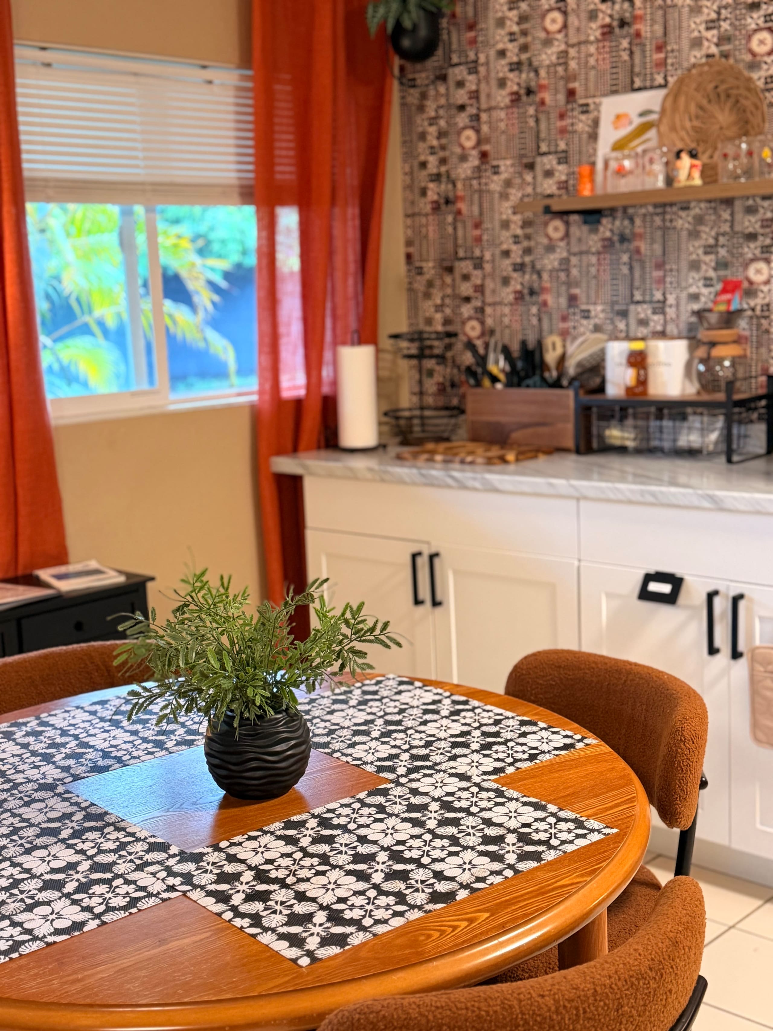Home in Hilo · ★4.86 · 1 bedroom · 1 bed · 1 private bath - Image 12