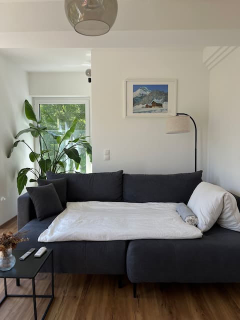 Popular Airbnb listing: Modern accommodation in the countryside & close to the center in Riedenburg