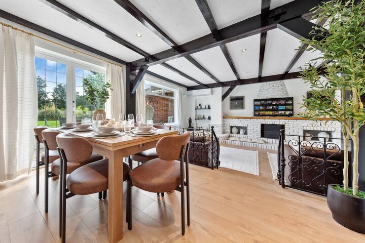 Elev8 Stays managed Airbnb listing 1