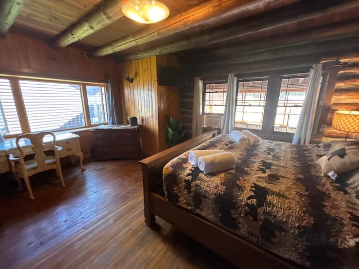 საძინებელი 1