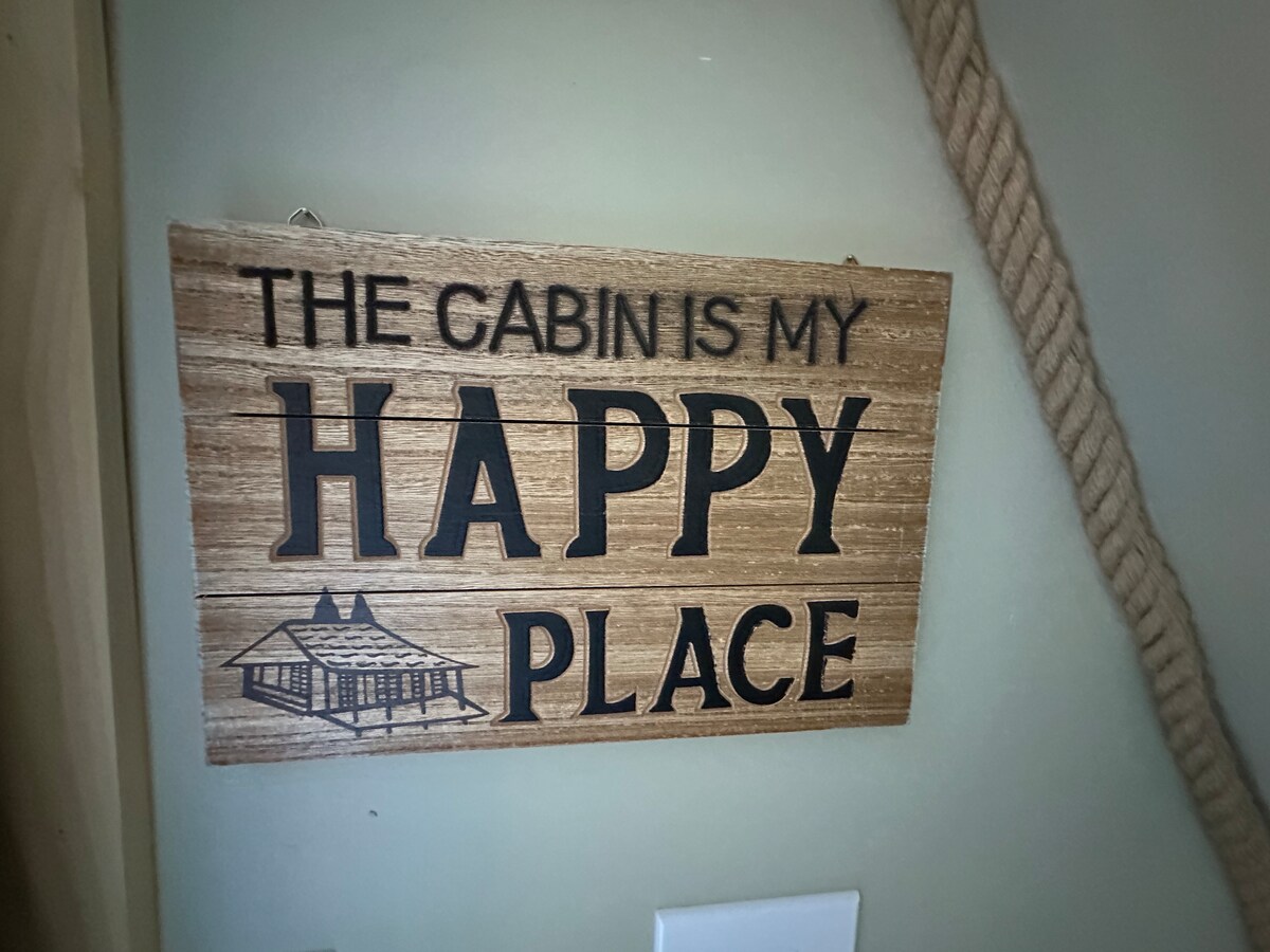 Ovo je mjesto gdje se svi osjećaju sretno, a nadamo se da ćete i vi biti sretni!