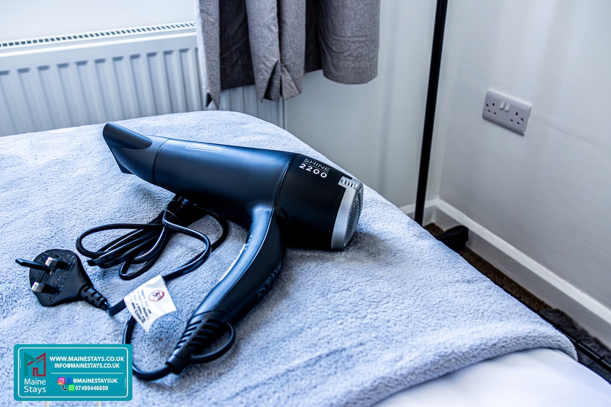 ที่พักสำหรับคนเดียวที่อบอุ่น – ห้องนอนเดี่ยวที่เงียบสงบ เหมาะสำหรับพื้นที่ของคุณเองหรือเด็กเล็ก