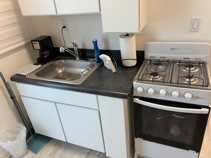 Central Location - Cutler Bay, FL