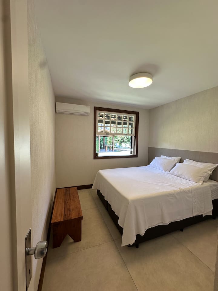 საძინებელი 4