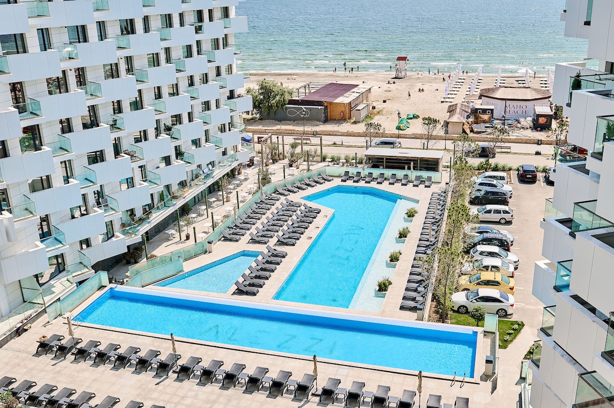 Aqua Vista Infinity Resort & Spa - Sea View — Apartament — închiriere de vacanță cu vedere la mare în Infinity Resort & SPA, Mamaia Nord, Constanța, România — fotografia principală a proprietății | Aqua Vista Rentals