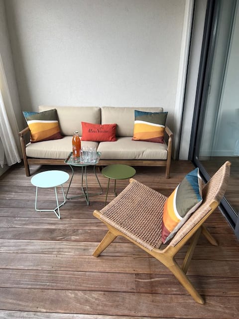 Top performing Airbnb: Apartment with pool in Porto Vecchio