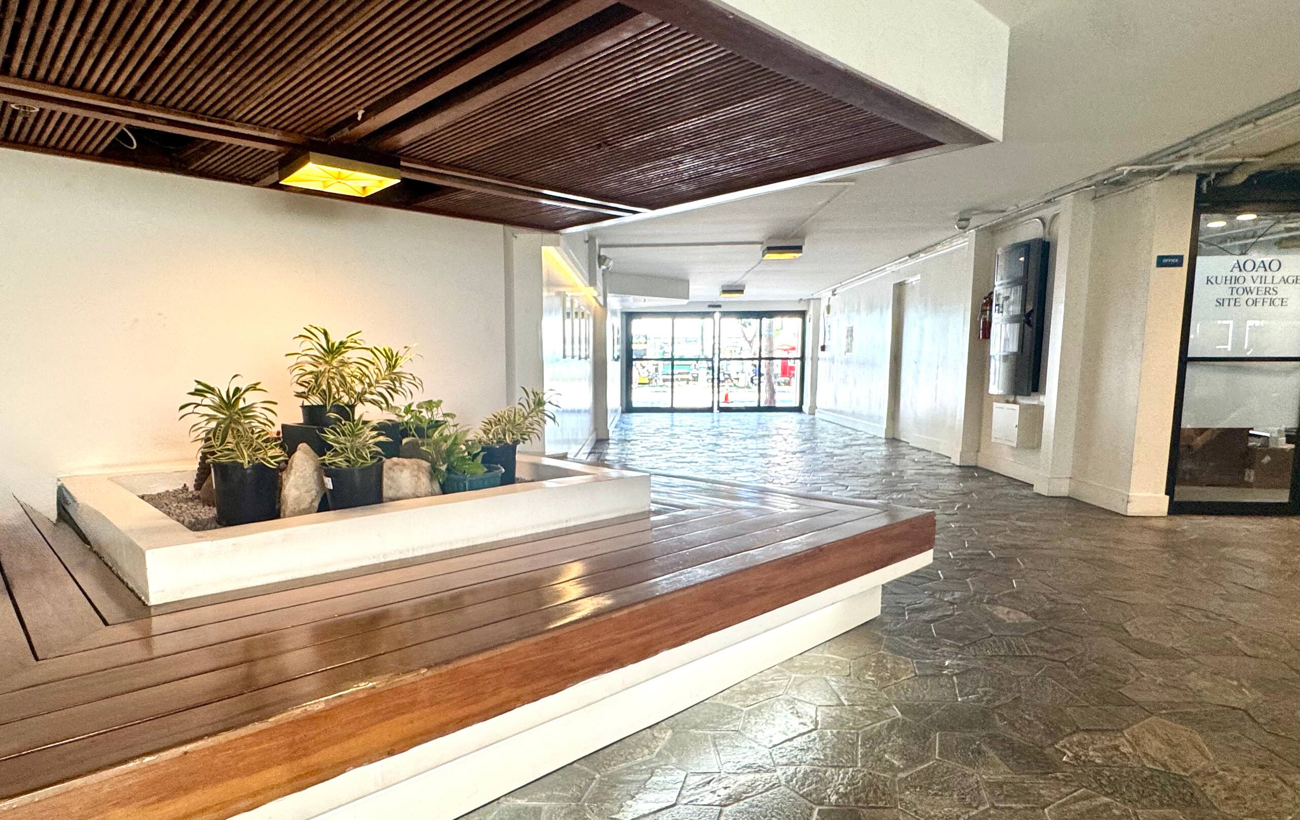 Condo in Honolulu · ★5.0 · 1 bedroom · 1 bed · 1 private bath - Image 54