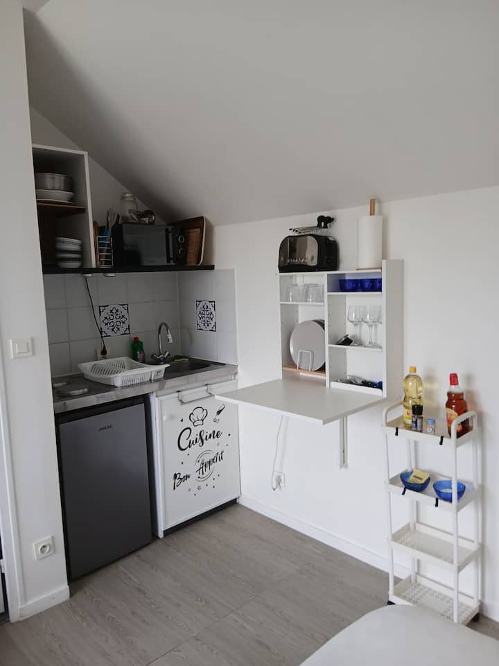 Cosy Studio Terrasse - Chartres