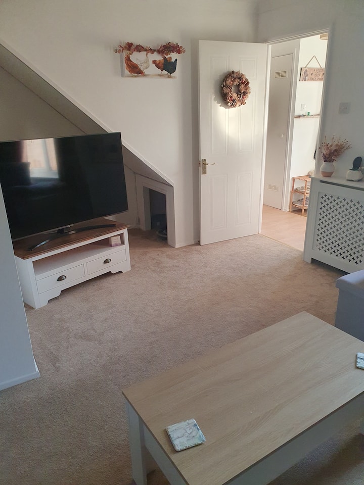 2 Bedroom Home In Frome - Frome