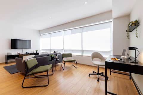 Top performing Airbnb: Capitalia | Business Center, Gym & Parking in El Yaqui
