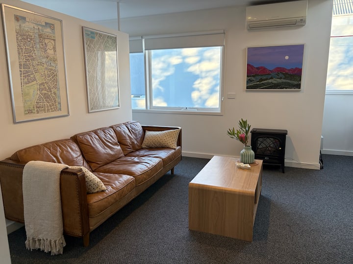 Prahran Studio - Heart Of The Action - Melbourne