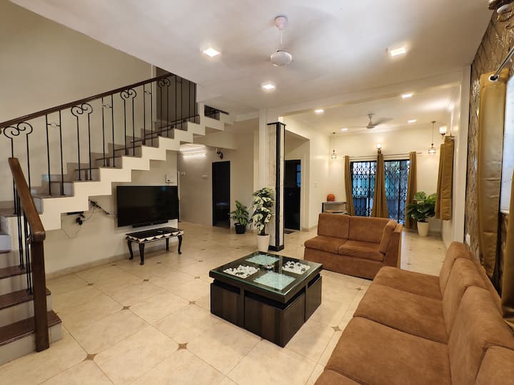 Private Pool Villa | Central And Peaceful 4bhk - Lonavala
