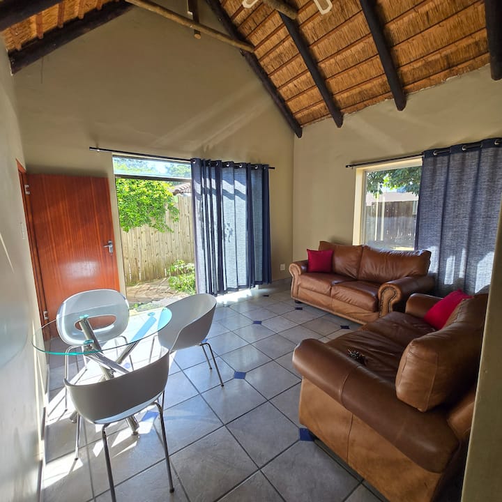 13 The Place Friends Rest And Sleep Best - Pretoria