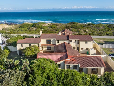 Ocean Mooring Garden Apartment | 4 Bedrooms | WiFi