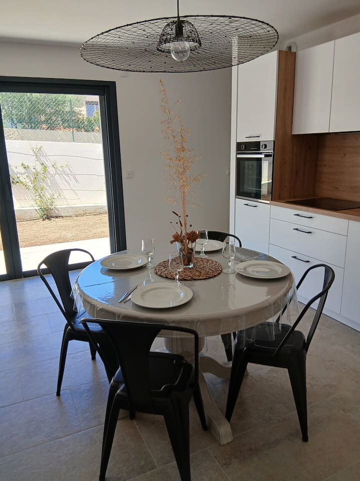 Maison 2 Chambres Proche Plage - Calvi