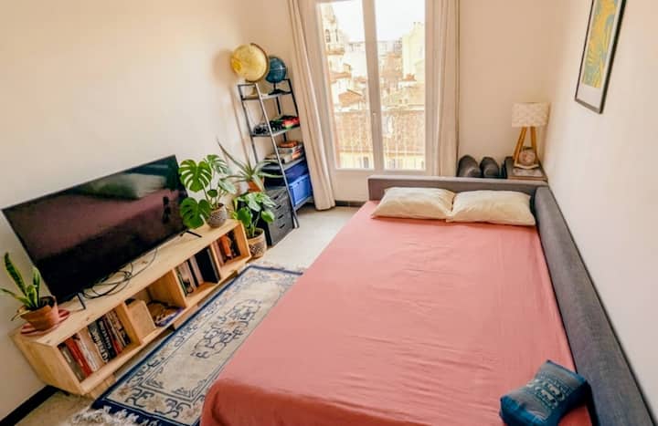 غرفة النوم 2