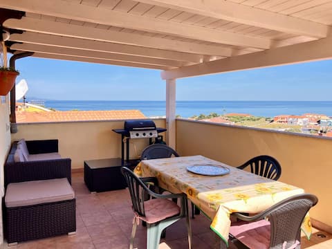Penthouse with large terrace and breathtaking view