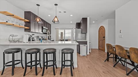 Harmony House with King Bed