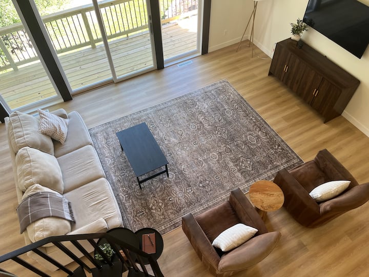 Walk To Road America-private W/views+loft+fire Pit - Elkhart Lake, WI