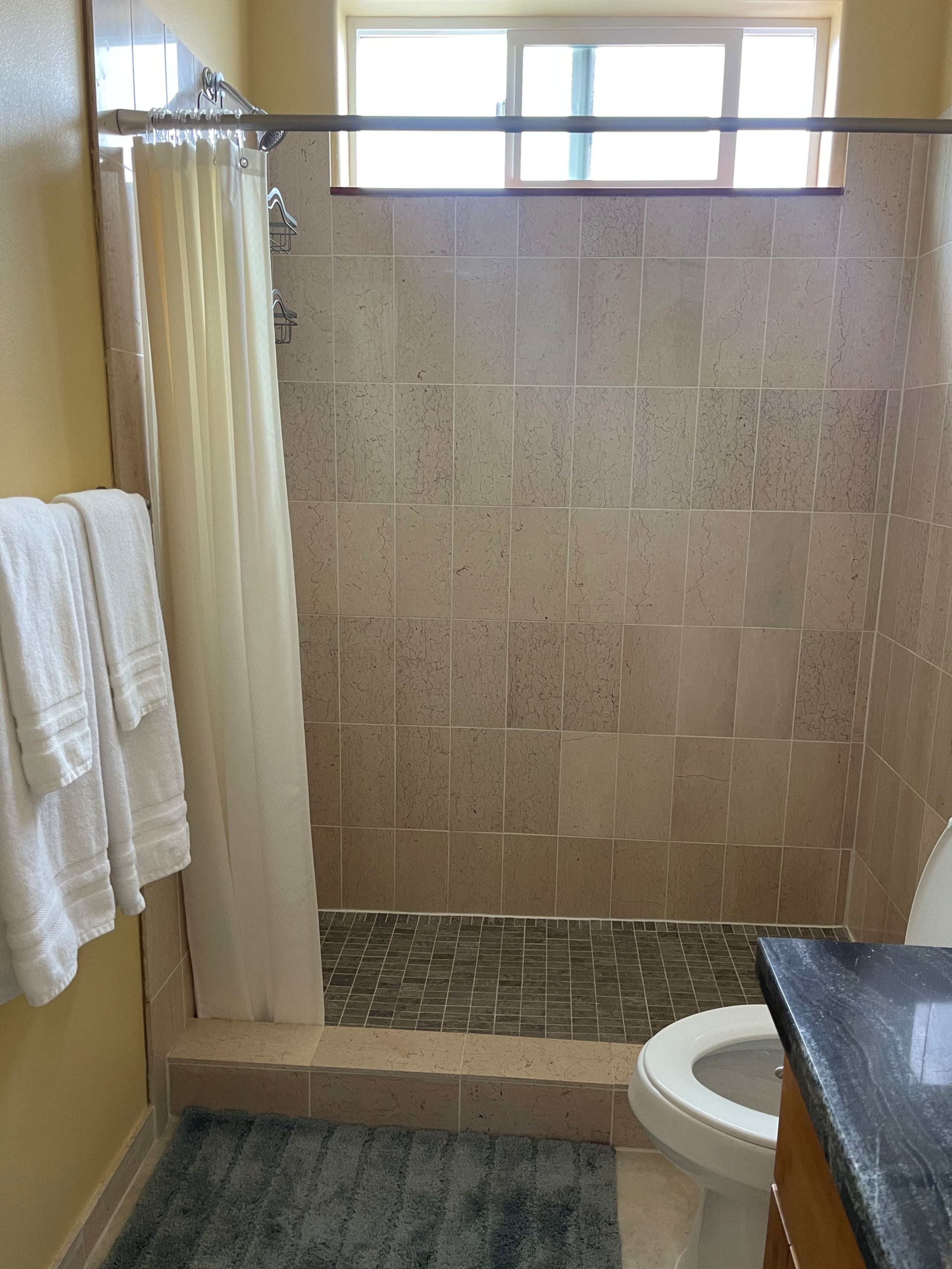 Home in Kealakekua · ★5.0 · 2 bedrooms · 2 beds · 2 baths - Photo 22