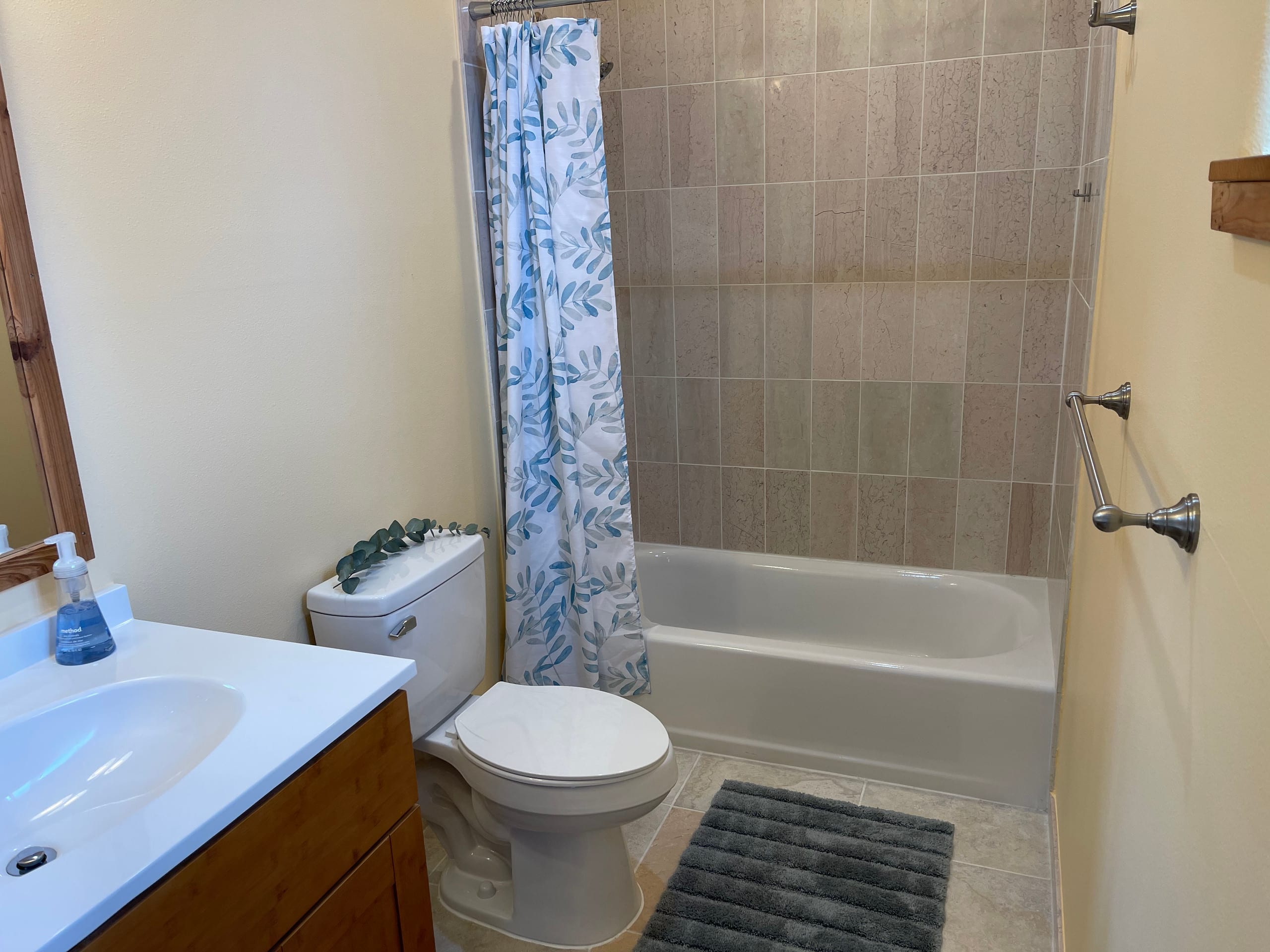 Home in Kealakekua · ★5.0 · 2 bedrooms · 2 beds · 2 baths - Photo 18