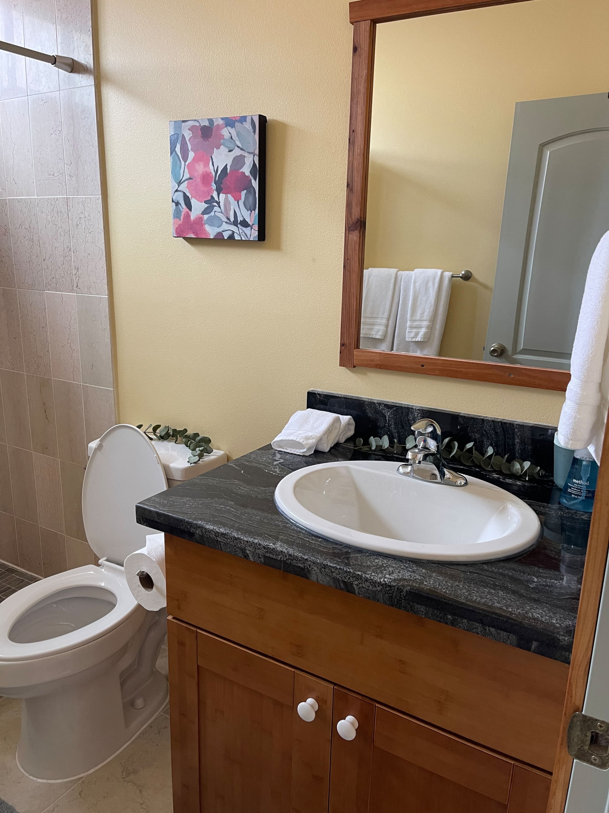 Home in Kealakekua · ★5.0 · 2 bedrooms · 2 beds · 2 baths - Photo 21