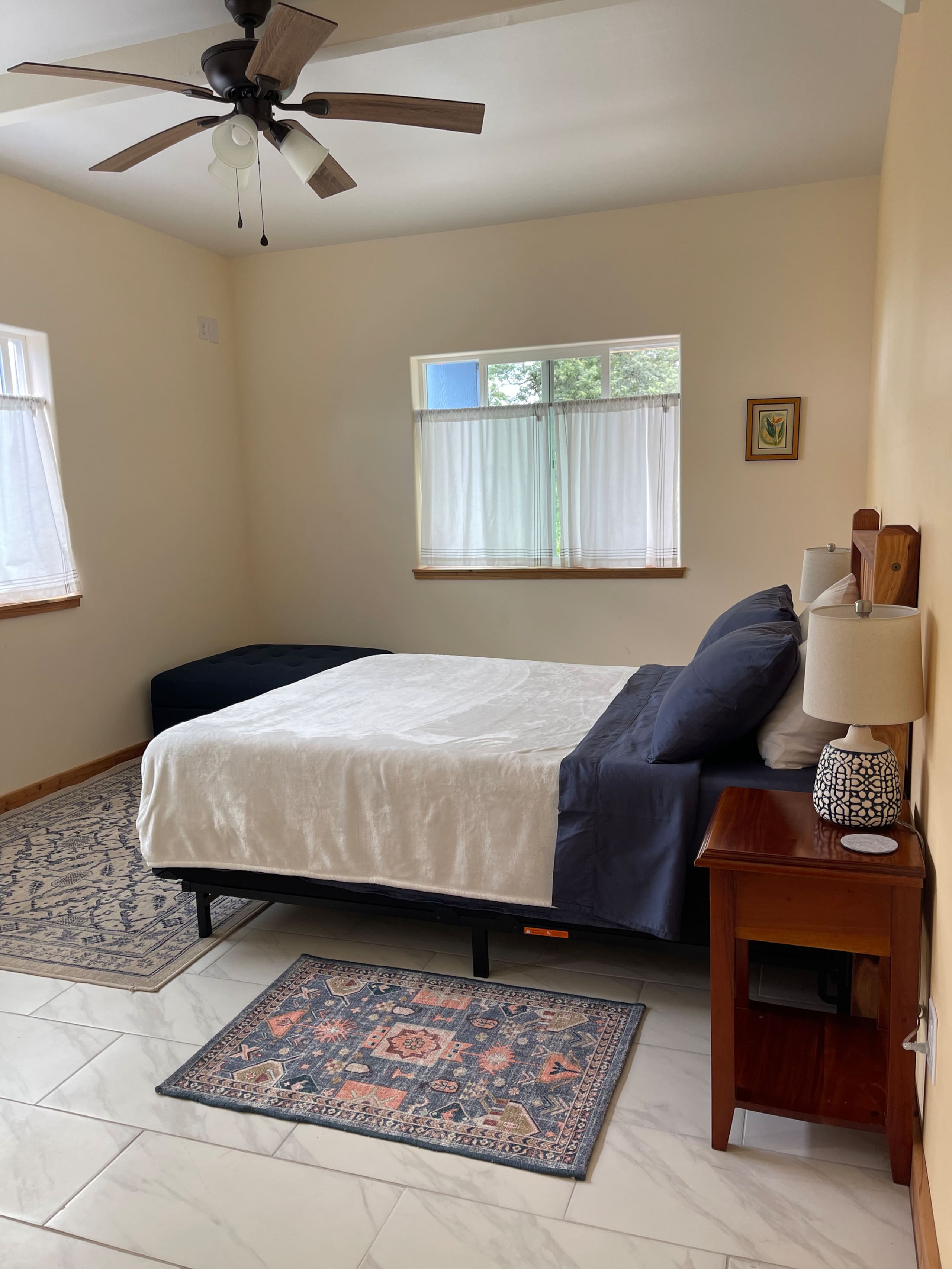 Home in Kealakekua · ★5.0 · 2 bedrooms · 2 beds · 2 baths - Photo 12