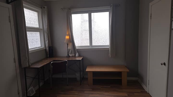 #4 Central Park/ Cultural Center Apartment - Flint, MI