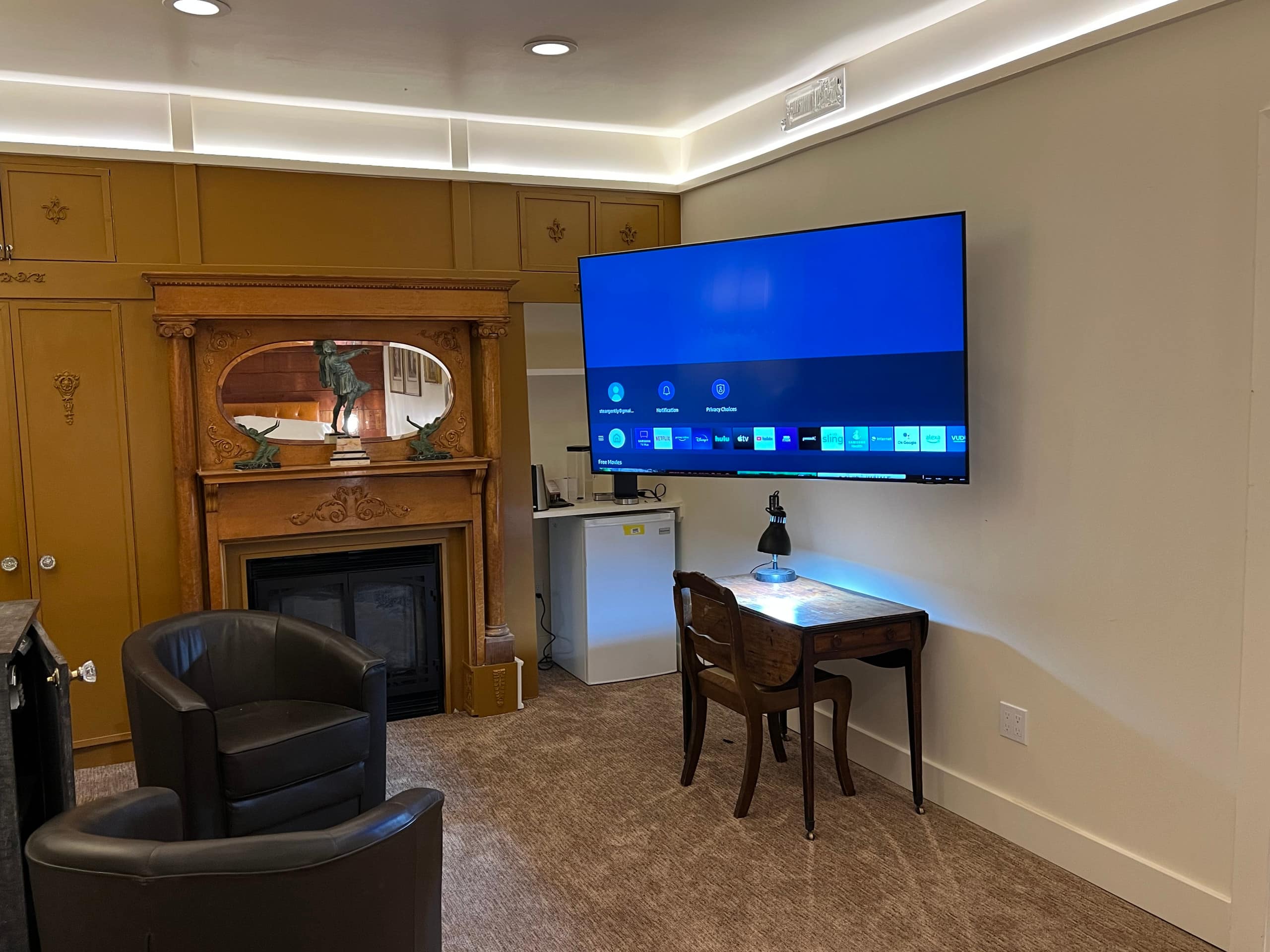 Home in San Francisco · ★5.0 · 3 bedrooms · 3 beds · 2 baths - Image 17