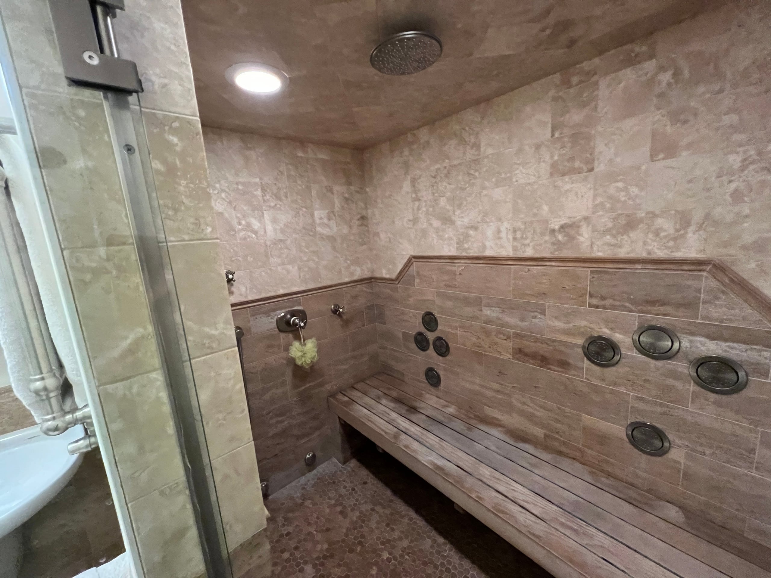 Home in San Francisco · ★5.0 · 3 bedrooms · 3 beds · 2 baths - Image 32