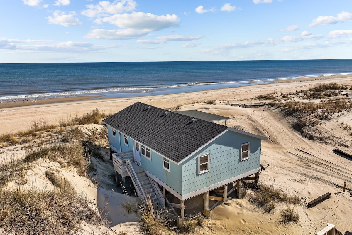 Pet-Friendly Oceanfront Retreat in Nags Head