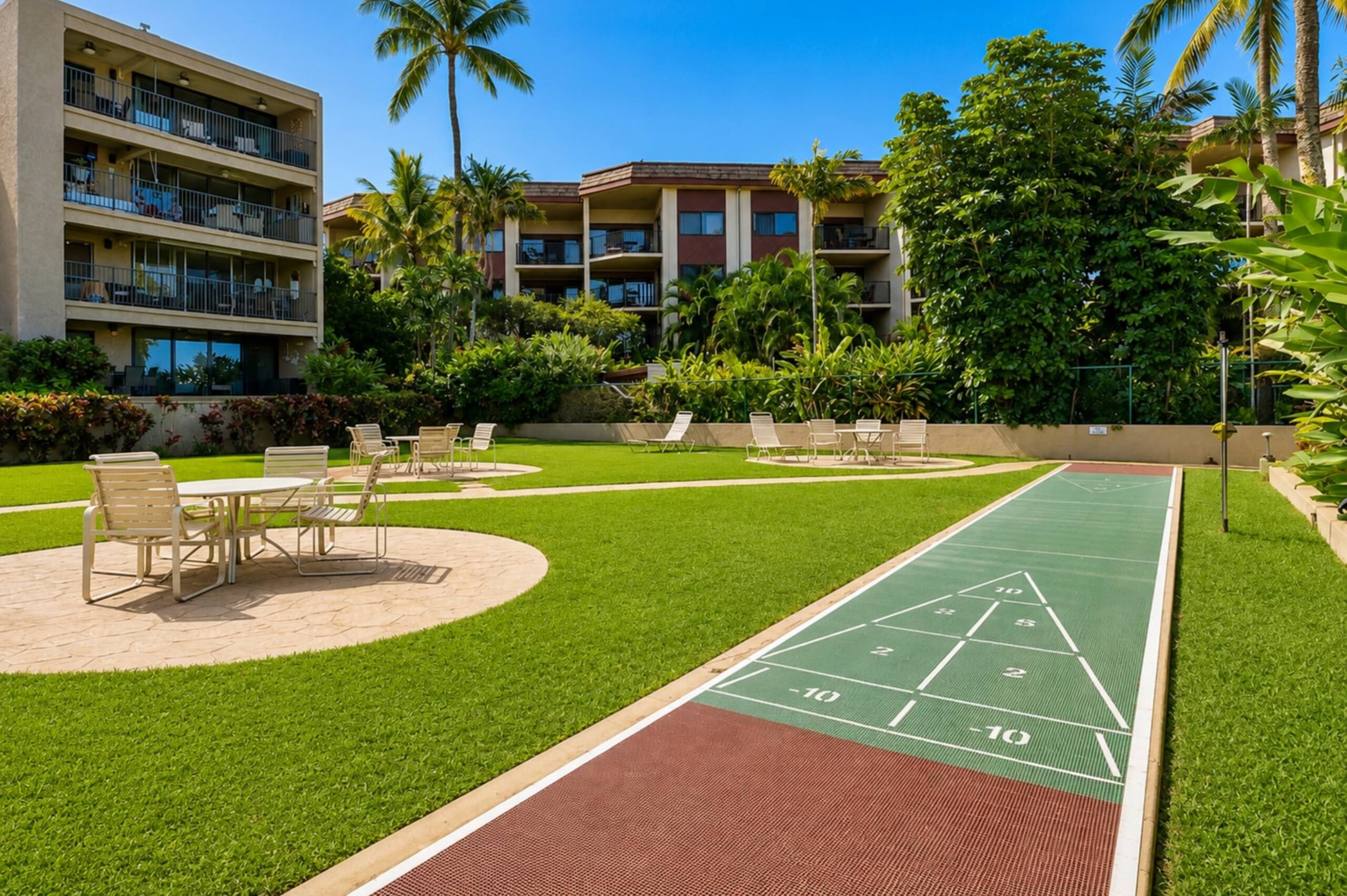 Condo in Lahaina · ★4.67 · 1 bedroom · 2 beds · 1 bath - Image 6