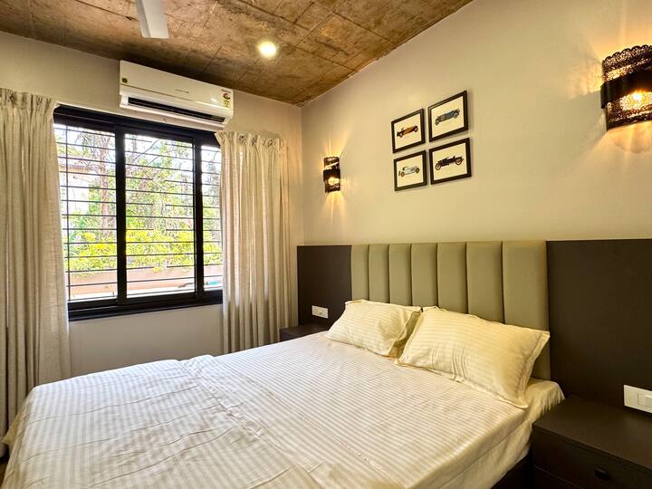 Bedroom 1 image 4