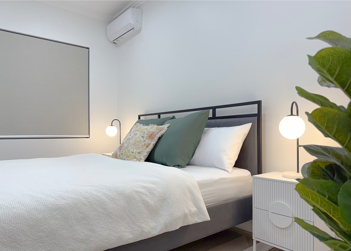 საძინებელი 1