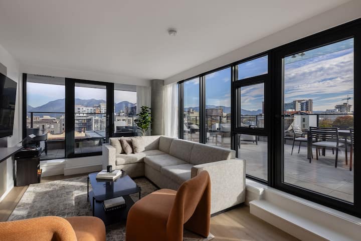 Keefer House | Terrace Apartment - Vancouver
