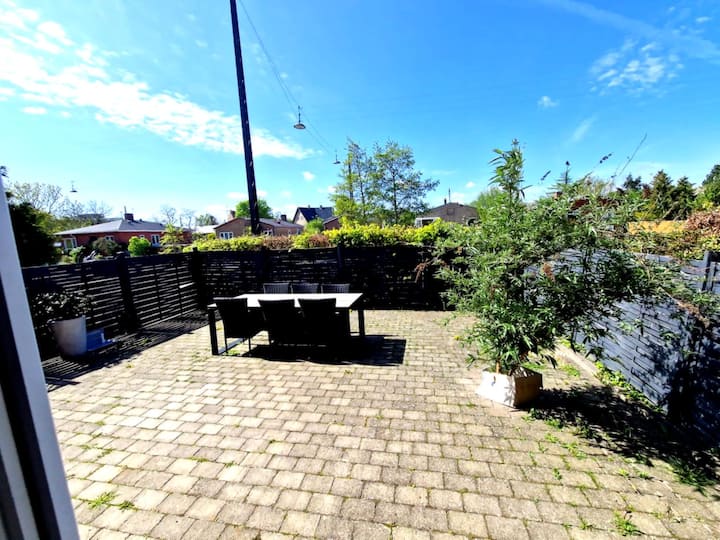 Spacious Family Home Near Metro - Kopenhaga