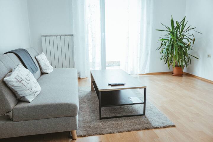 Apartma Frigidum I - Slap