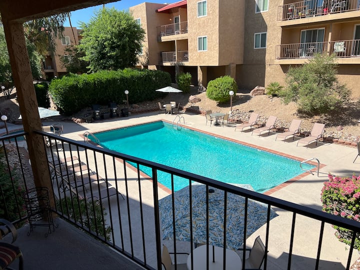 Walking Distance To Beach/nightlife W/ Heated Pool - 레이크하바수시티