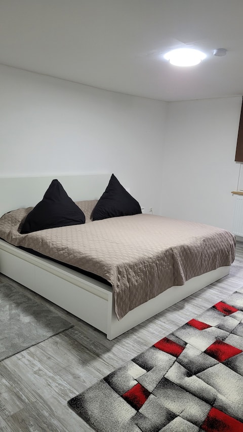 Upper floor large apartment