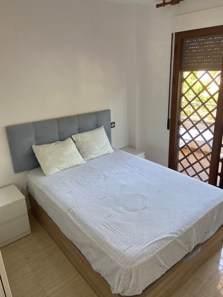 Habitación 5 con Cama 150cm