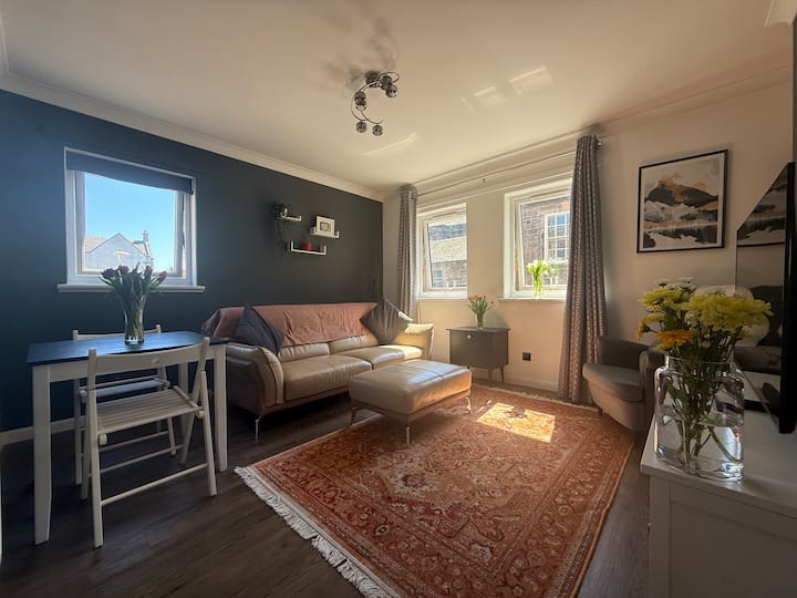 2br Flat By The Shore - Leith