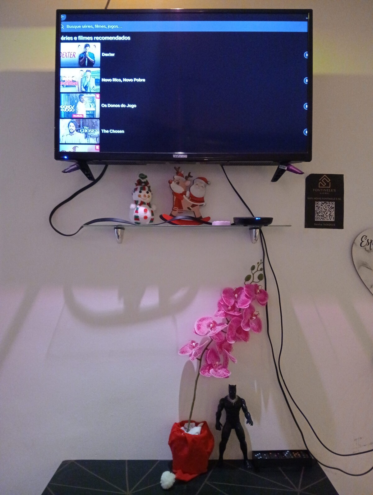 Top performing Airbnb: Fontinele's Home 01 in Nova Iguaçu