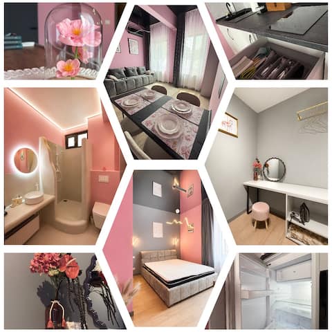 Top performing Airbnb: Blue Central Apartment - Neversea Beach - Old Town in Constanța