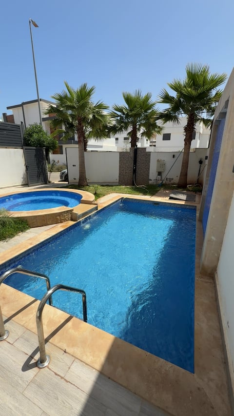 3 Bedroom Villa, Pool, Jacuzzi