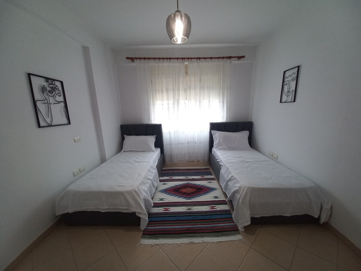 Listing 1411613083033992657