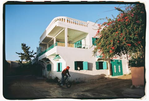 Peaceful Riad with sea views